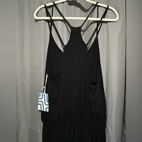 Black Knit Maxi Dress - Picture 8 of 11